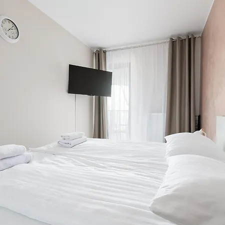 Rentplanet - *